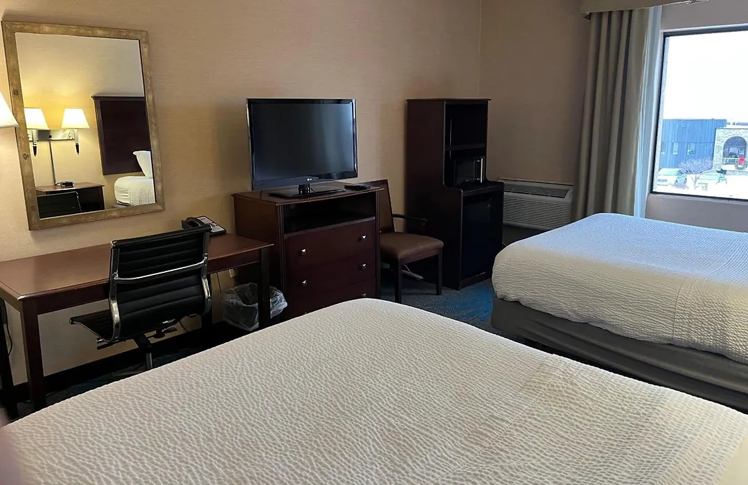 Days Inn By Wyndham Duluth Lakewalk-1