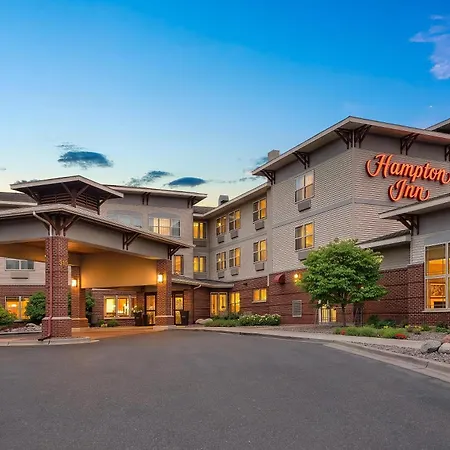 Hampton Inn Duluth-Canal Park-3