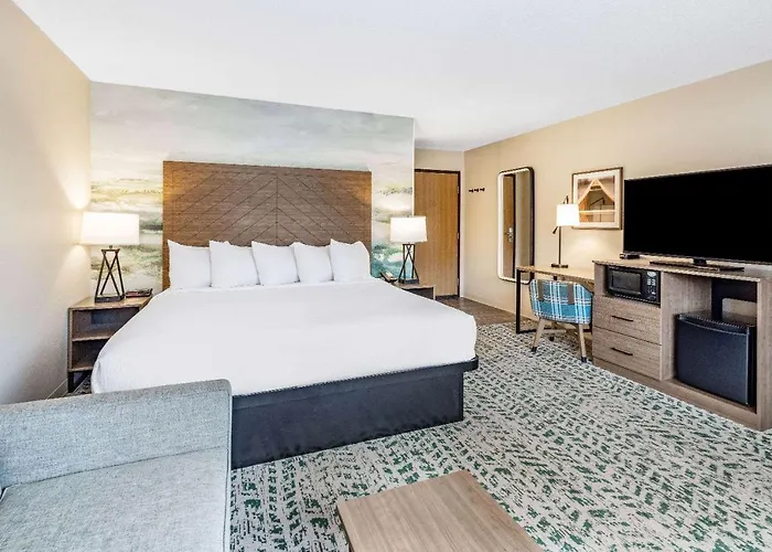 Americinn By Wyndham Duluth South Proctor Black Woods Event Ctr