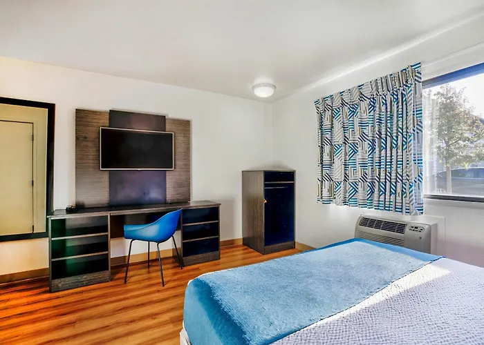 Motel 6-Duluth, Mn